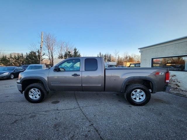 GMC Sierra 1500 4WD Ext Cab 143.5" SLE 2013