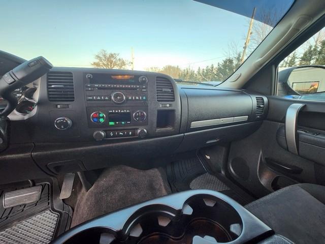 GMC Sierra 1500 4WD Ext Cab 143.5" SLE 2013