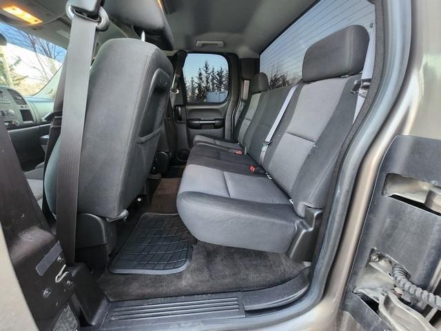 GMC Sierra 1500 4WD Ext Cab 143.5" SLE 2013