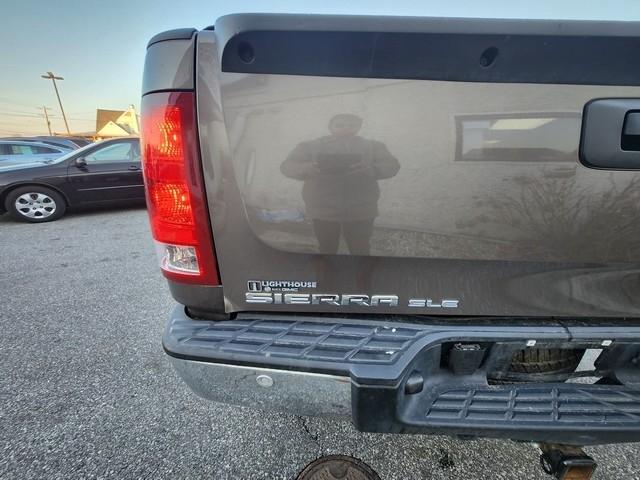 GMC Sierra 1500 4WD Ext Cab 143.5" SLE 2013