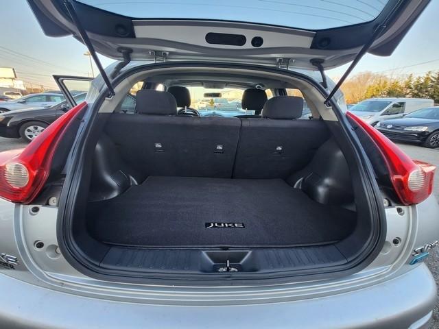 Nissan Juke 5dr Wgn CVT SV AWD 2013