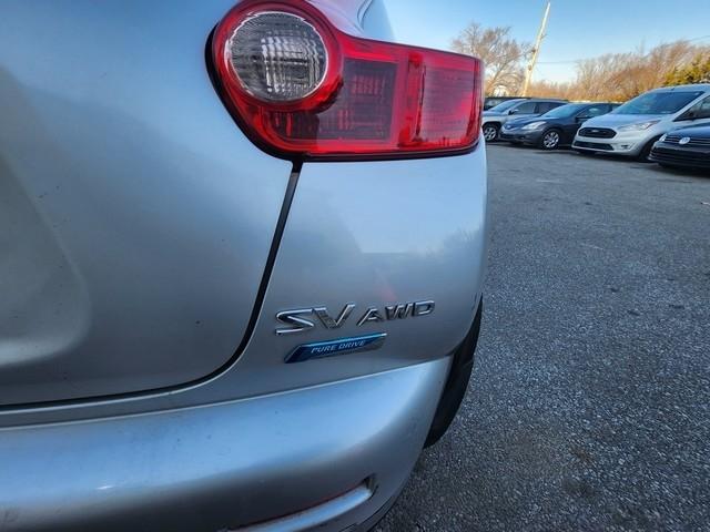 Nissan Juke 5dr Wgn CVT SV AWD 2013