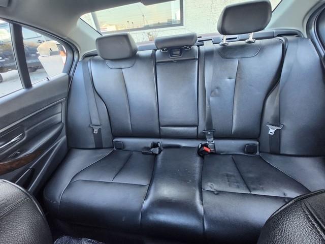 BMW 3 Series 4dr Sdn 328i xDrive AWD SULEV 2015