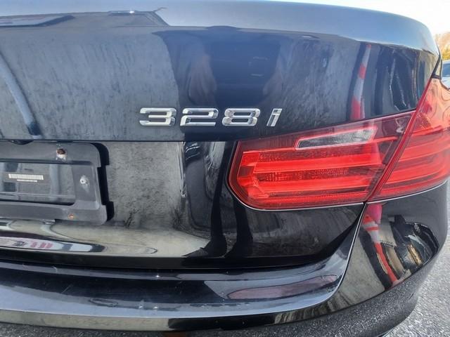 BMW 3 Series 4dr Sdn 328i xDrive AWD SULEV 2015