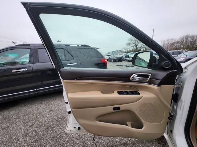 Jeep Grand Cherokee 4WD 4dr Overland 2016