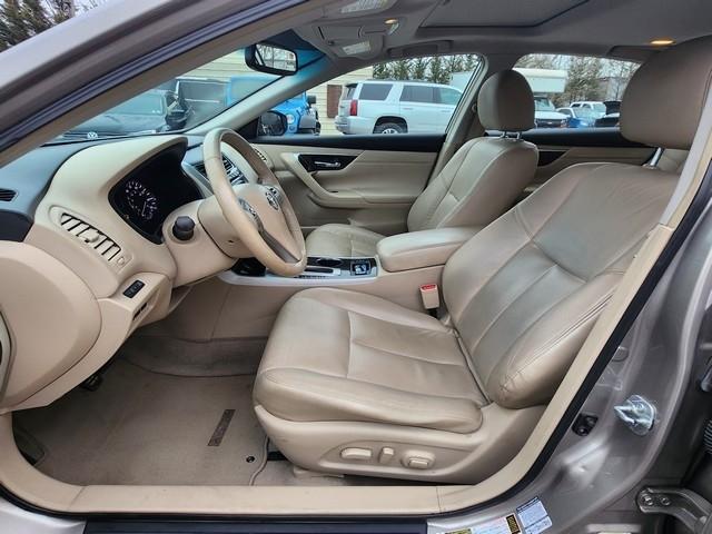 Nissan Altima 4dr Sdn I4 2.5 SL 2013