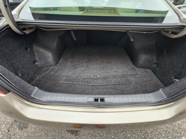 Nissan Altima 4dr Sdn I4 2.5 SL 2013