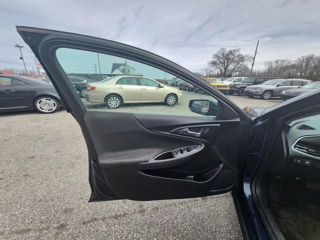 Chevrolet Malibu 4dr Sdn LT w/1LT 2016