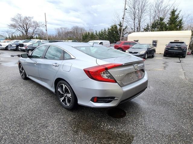 Honda Civic Sedan Touring CVT 2017
