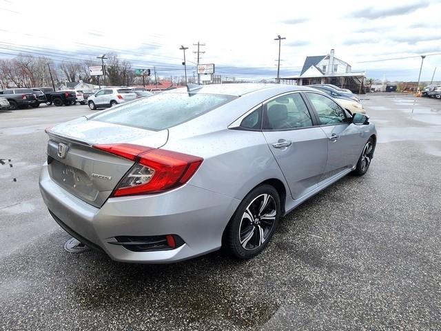 Honda Civic Sedan Touring CVT 2017