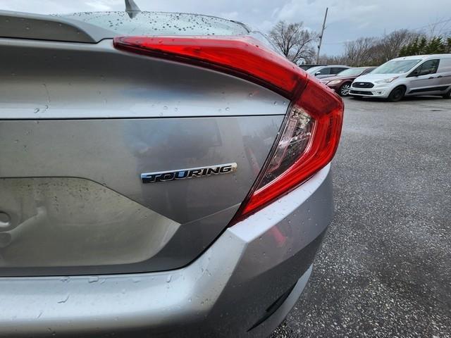 Honda Civic Sedan Touring CVT 2017