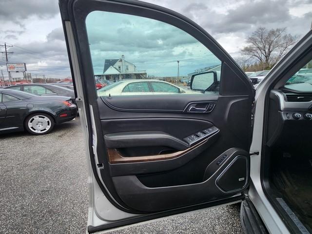 Chevrolet Tahoe 4WD 4dr LT 2015