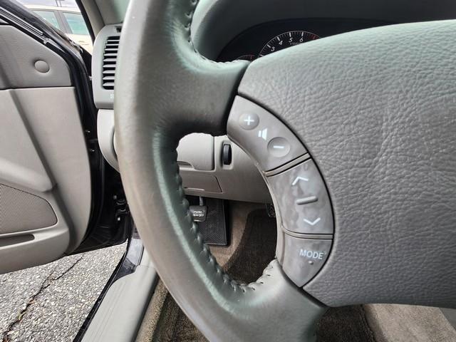 Toyota Camry 4dr Sdn XLE V6 Auto (Natl) 2005