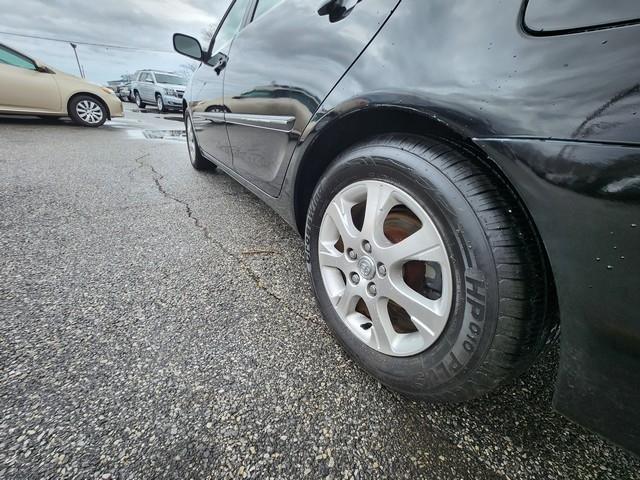 Toyota Camry 4dr Sdn XLE V6 Auto (Natl) 2005