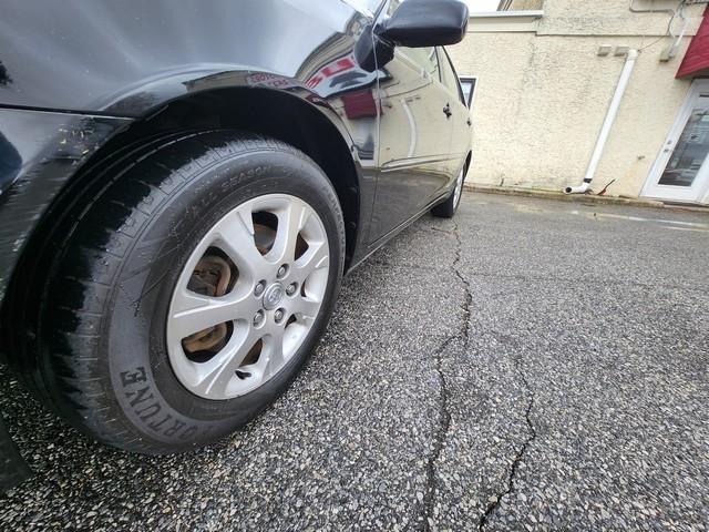 Toyota Camry 4dr Sdn XLE V6 Auto (Natl) 2005