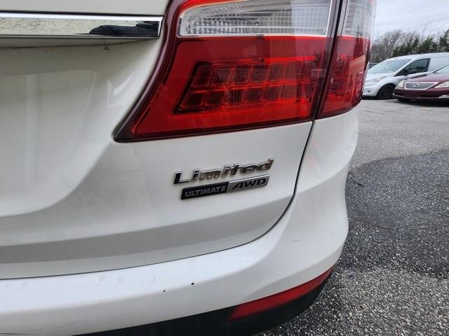 Hyundai Santa Fe AWD 4dr Limited 2015