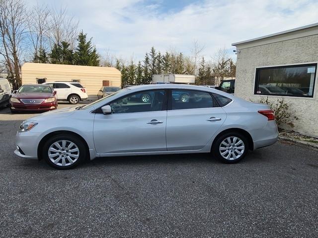 Nissan Sentra SV CVT 2017
