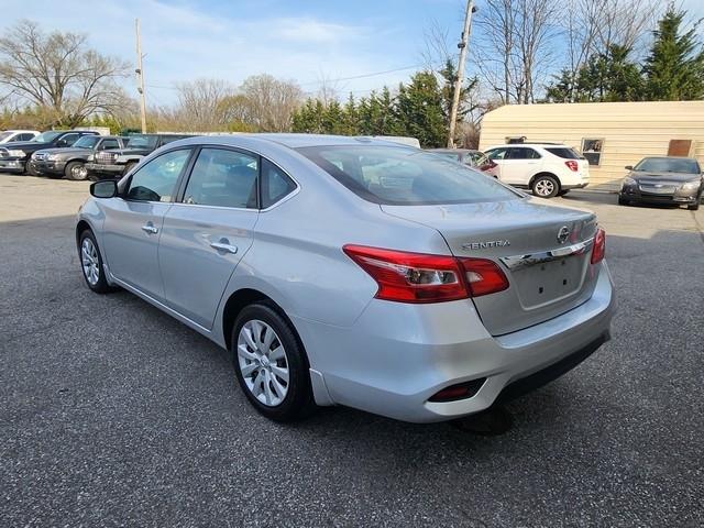 Nissan Sentra SV CVT 2017