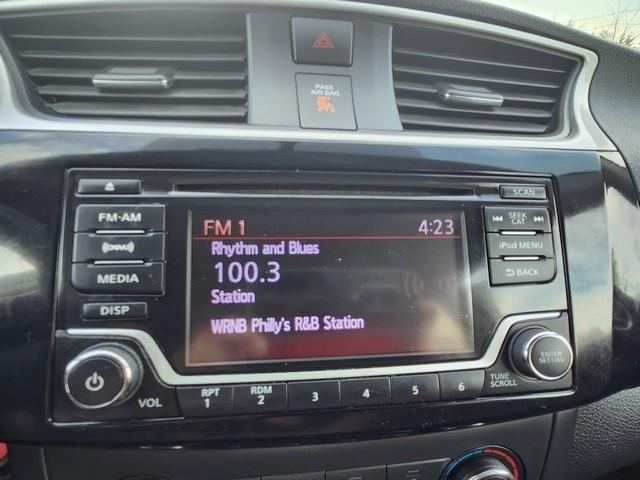 Nissan Sentra SV CVT 2017