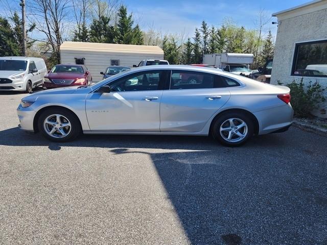 Chevrolet Malibu 4dr Sdn LS w/1LS 2017
