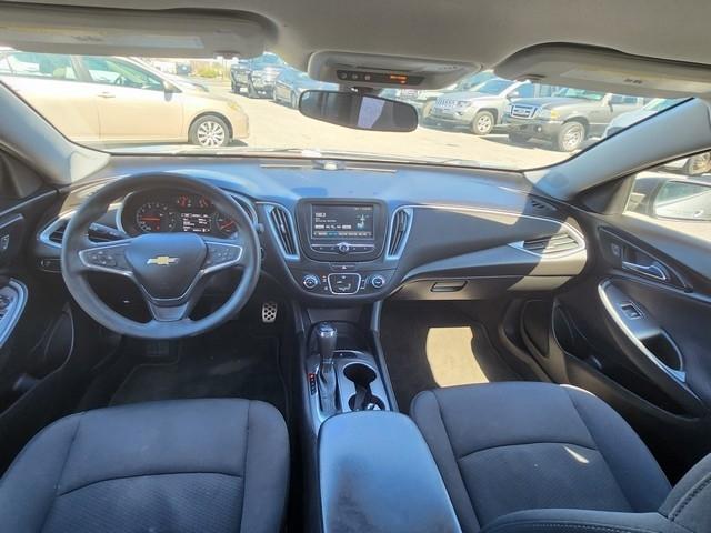 Chevrolet Malibu 4dr Sdn LS w/1LS 2017