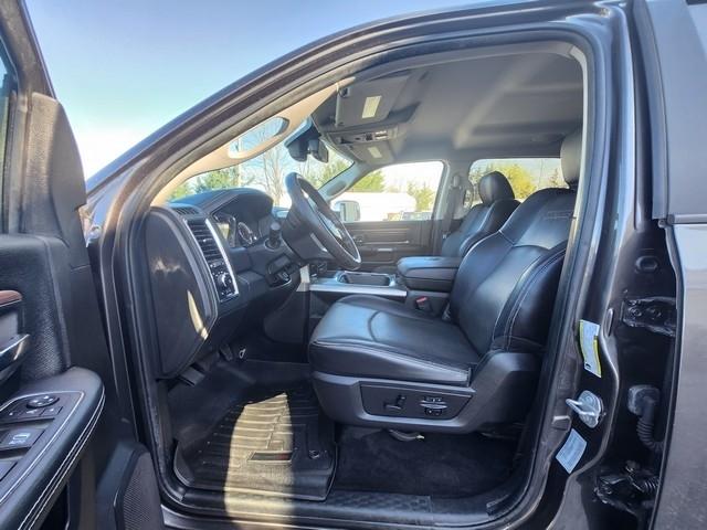 RAM 2500 Laramie 4x4 Crew Cab 6'4" Box 2017