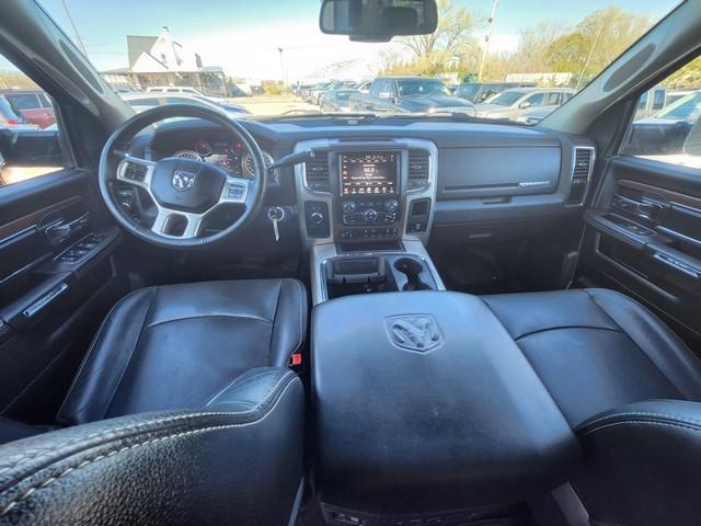 RAM 2500 Laramie 4x4 Crew Cab 6'4" Box 2017