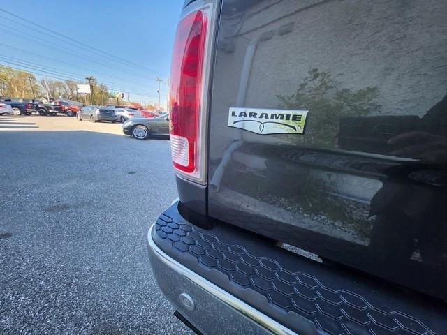 RAM 2500 Laramie 4x4 Crew Cab 6'4" Box 2017