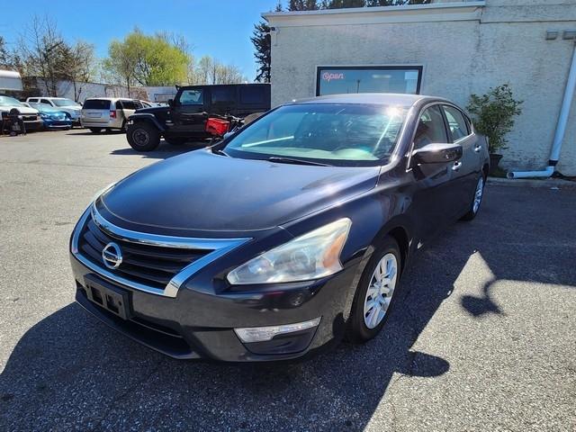 Nissan Altima 4dr Sdn I4 2.5 S 2013