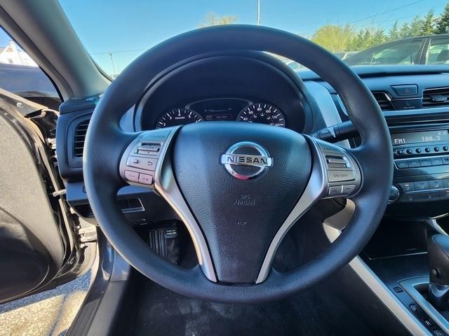 Nissan Altima 4dr Sdn I4 2.5 S 2013