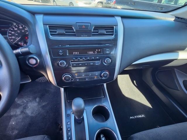 Nissan Altima 4dr Sdn I4 2.5 S 2013