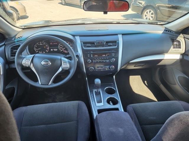 Nissan Altima 4dr Sdn I4 2.5 S 2013