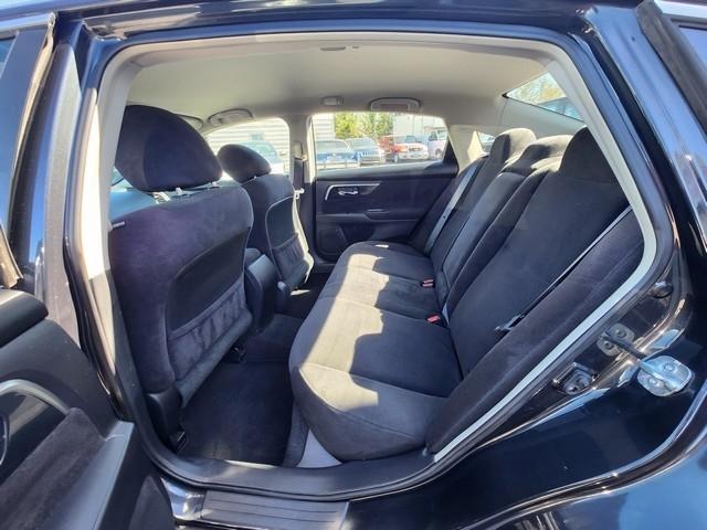 Nissan Altima 4dr Sdn I4 2.5 S 2013