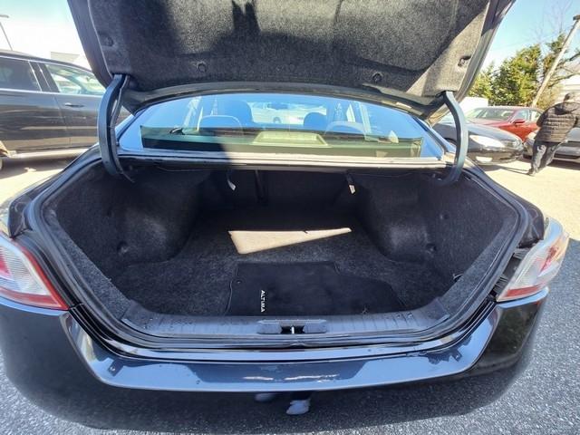 Nissan Altima 4dr Sdn I4 2.5 S 2013