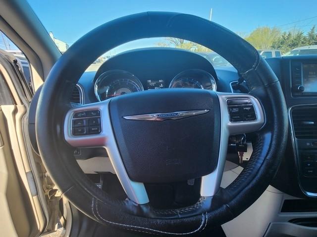 Chrysler Town & Country 4dr Wgn Touring 2015