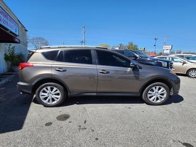 Toyota RAV4 AWD 4dr Limited (Natl) 2015