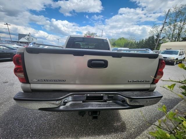 Chevrolet Silverado 1500 Ext Cab 143.5" WB 4WD Z71 2005