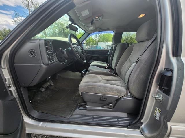 Chevrolet Silverado 1500 Ext Cab 143.5" WB 4WD Z71 2005