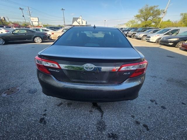 Toyota Camry 4dr Sdn V6 Auto XLE (Natl) 2012