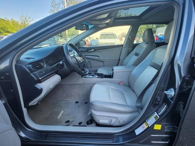 Toyota Camry 4dr Sdn V6 Auto XLE (Natl) 2012