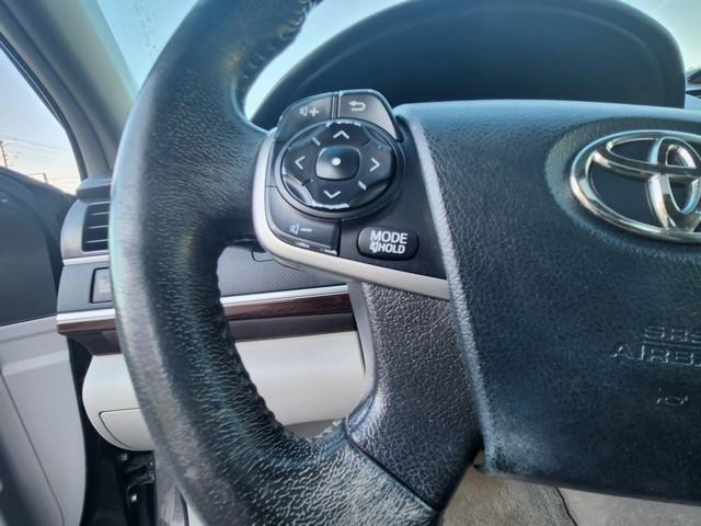 Toyota Camry 4dr Sdn V6 Auto XLE (Natl) 2012