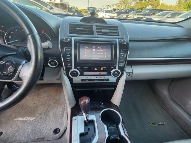 Toyota Camry 4dr Sdn V6 Auto XLE (Natl) 2012