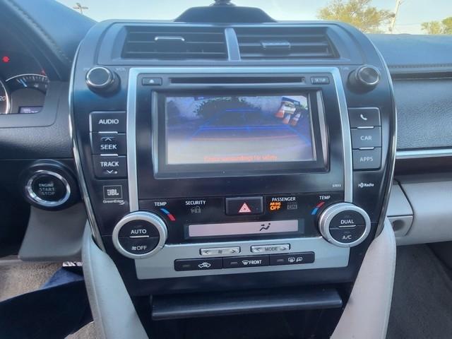 Toyota Camry 4dr Sdn V6 Auto XLE (Natl) 2012