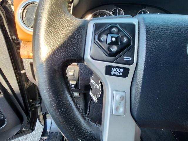 Toyota Tundra 4WD Truck CrewMax 5.7L V8 6-Spd AT Platinum (Natl) 2015