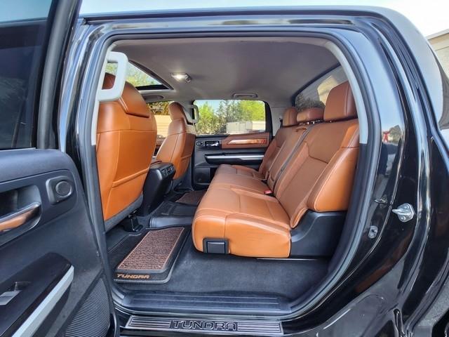 Toyota Tundra 4WD Truck CrewMax 5.7L V8 6-Spd AT Platinum (Natl) 2015