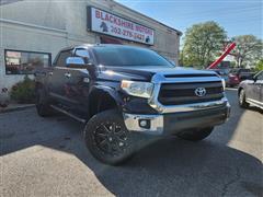 2015 Toyota Tundra 4WD Truck 