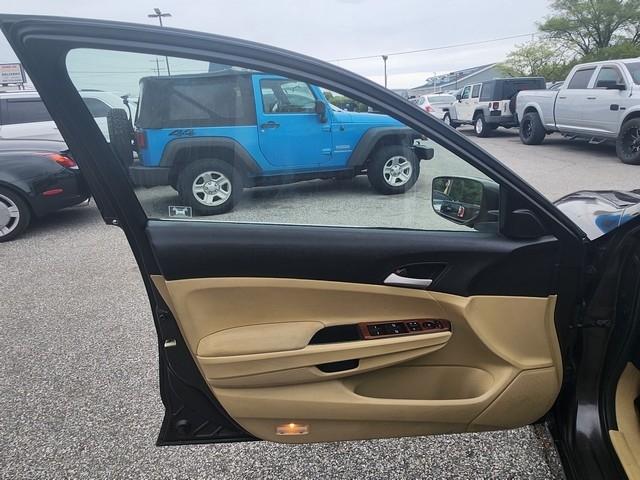 Honda Accord Sdn 4dr I4 Auto LX Premium 2012