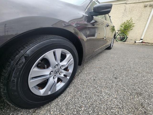 Honda Accord Sdn 4dr I4 Auto LX Premium 2012