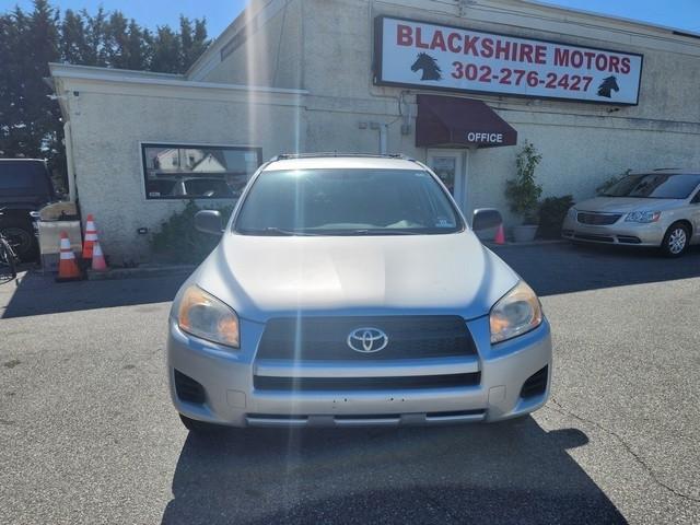 Toyota RAV4 4WD 4dr 4-cyl 4-Spd AT (Natl) 2011