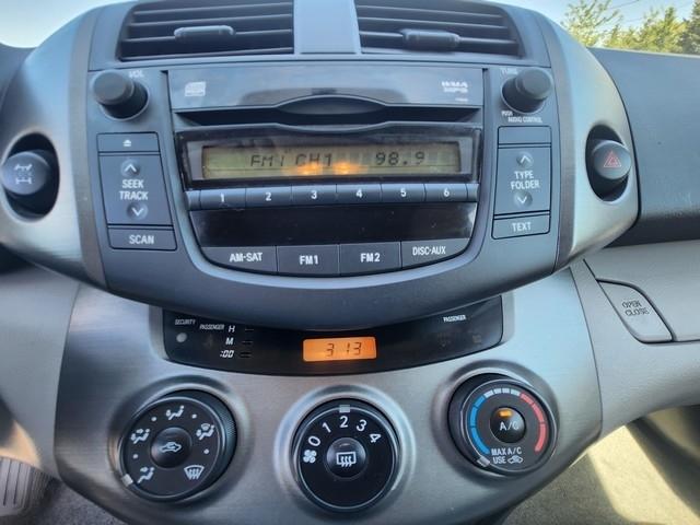 Toyota RAV4 4WD 4dr 4-cyl 4-Spd AT (Natl) 2011